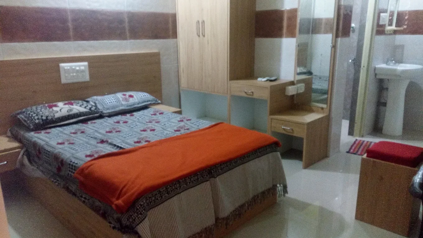 Guest room at Yamuna Vihar Tourist Home in Kollur